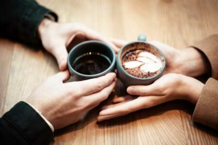 Traumdate: wunderschöne Frauen kennenlernen